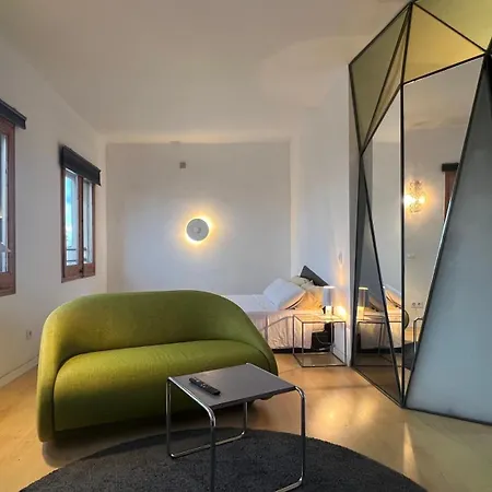 Atico Con Terraza * Barcelona